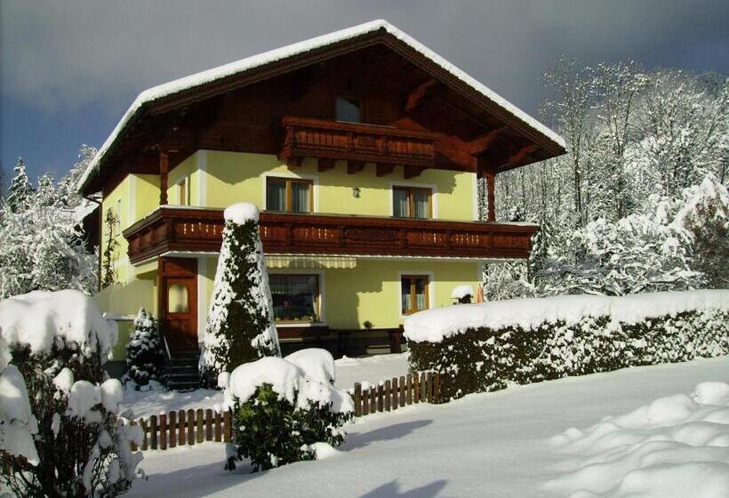 ベッドアンドブレックファースト Privatzimmer Eva Leitgeb