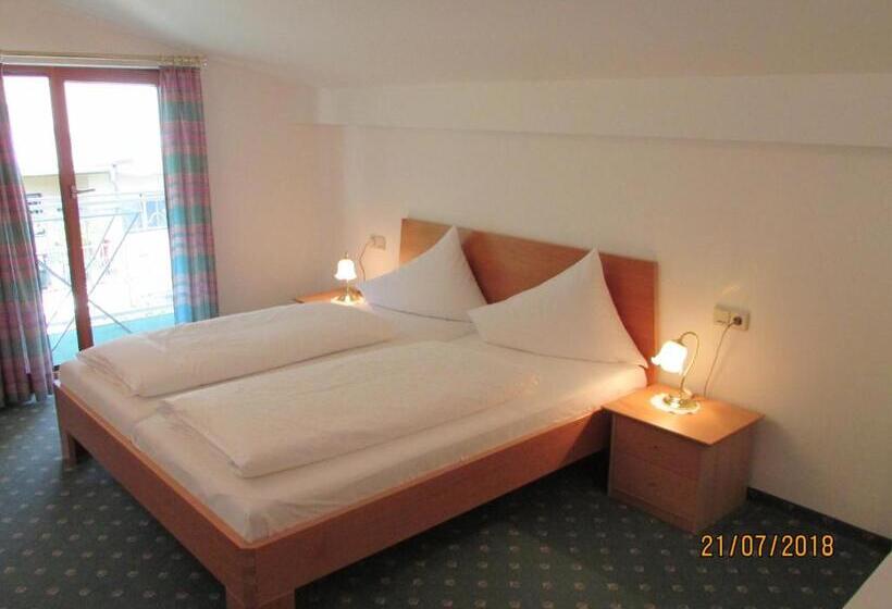 酒店 Haus Esplanade Adults Only