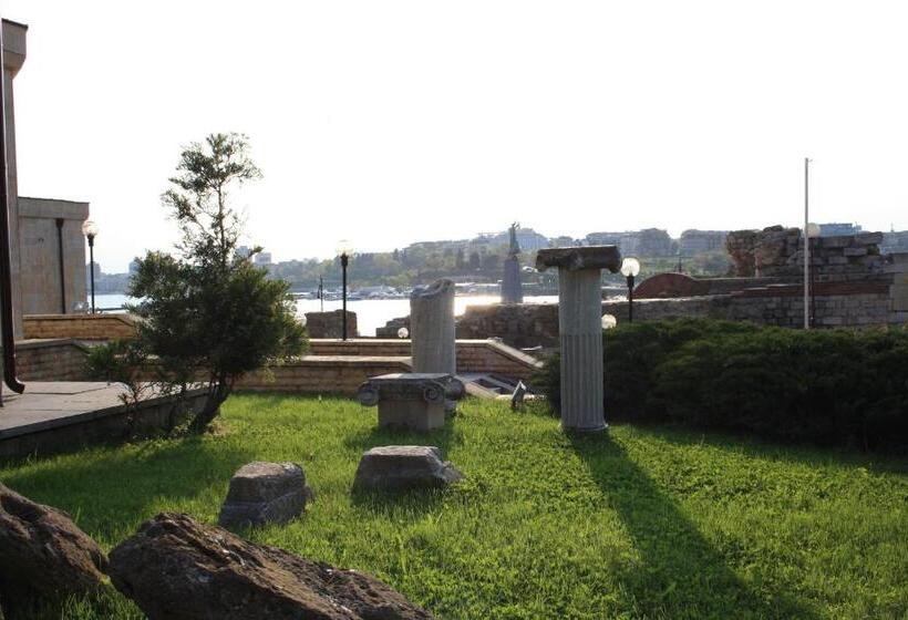 בית מלון כפרי Rony