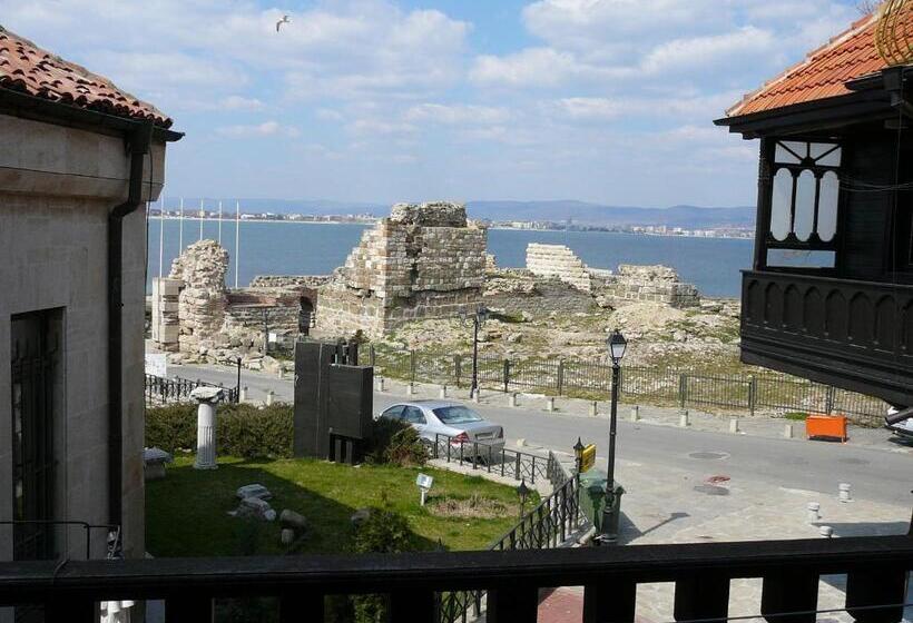 בית מלון כפרי Rony