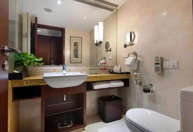 Hotelli Shanghai Yuehua