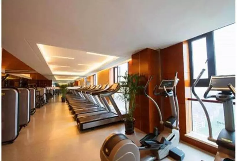 Hotelli Shanghai Yuehua