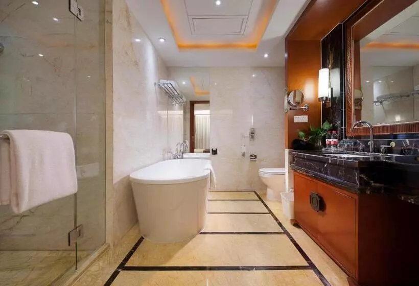 Hotelli Shanghai Yuehua