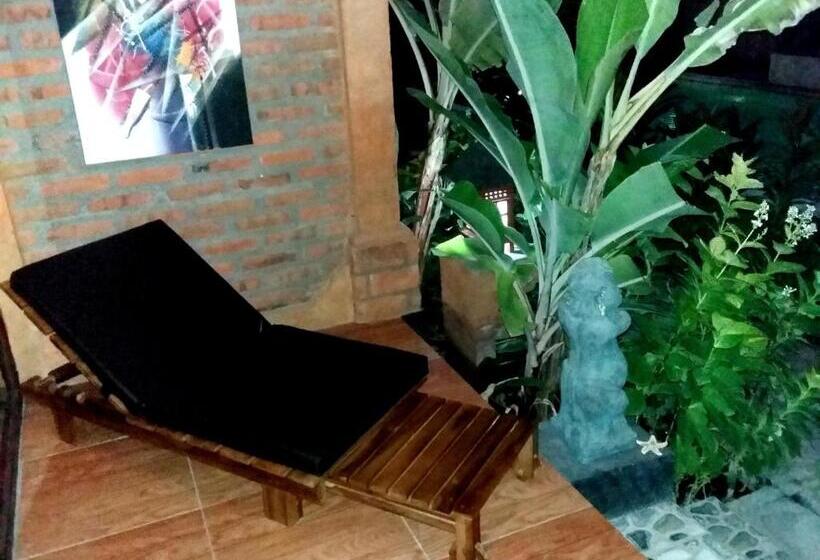 펜션 The Sari Bungalows