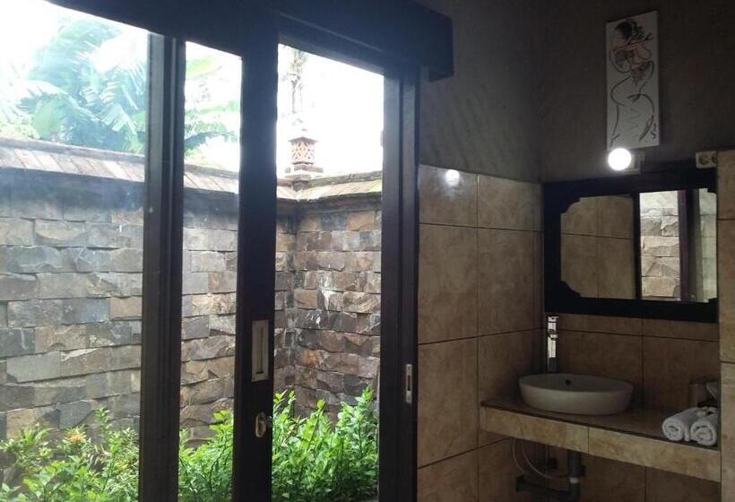 펜션 The Sari Bungalows