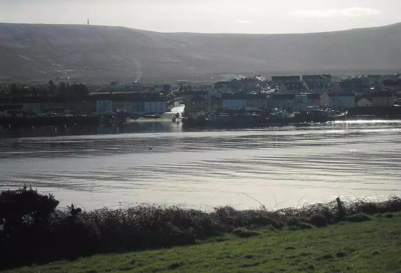 The Waterfront B&b