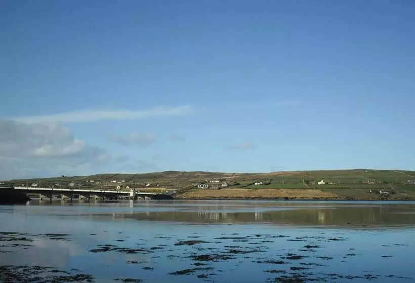 The Waterfront B&b