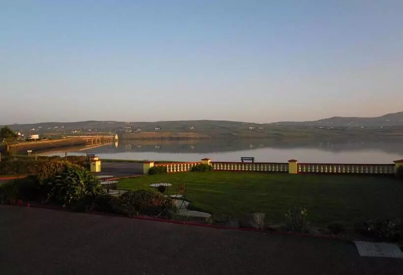 The Waterfront B&b