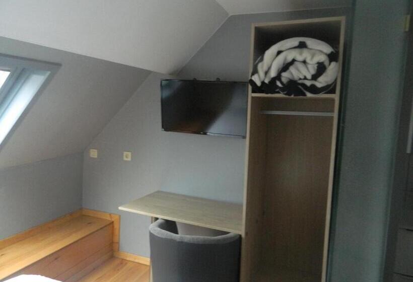 בית מלון כפרי Family