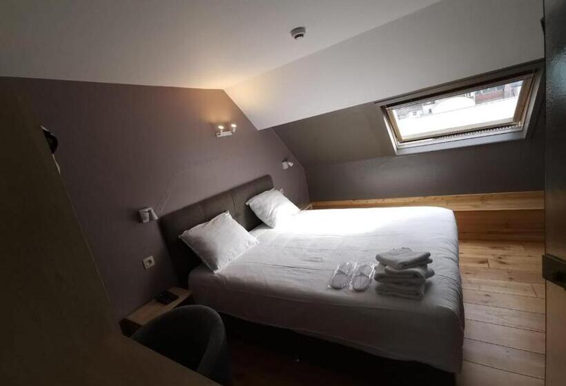 בית מלון כפרי Family