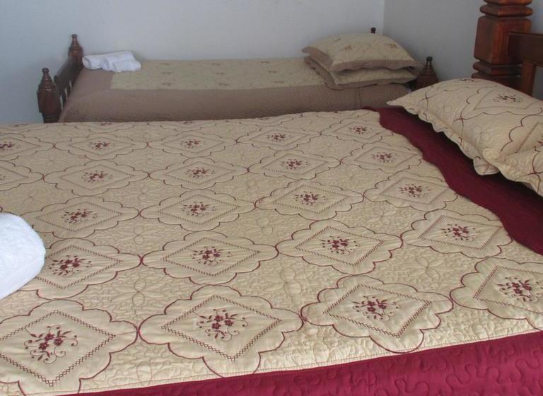 تختخواب و صبحانه Tuna S Lodge