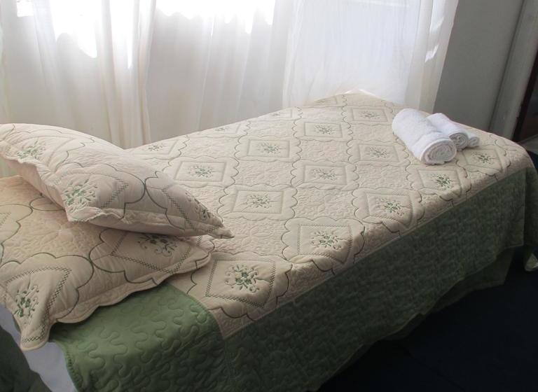 تختخواب و صبحانه Tuna S Lodge