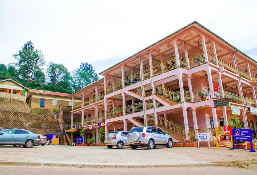 هتل Capricon Executive