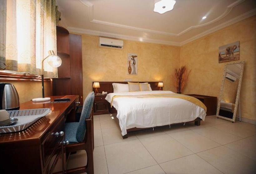 هتل Cocktail And Dreams