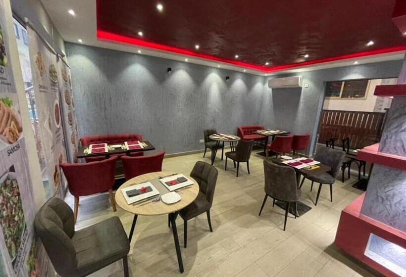 هتل Cocktail And Dreams