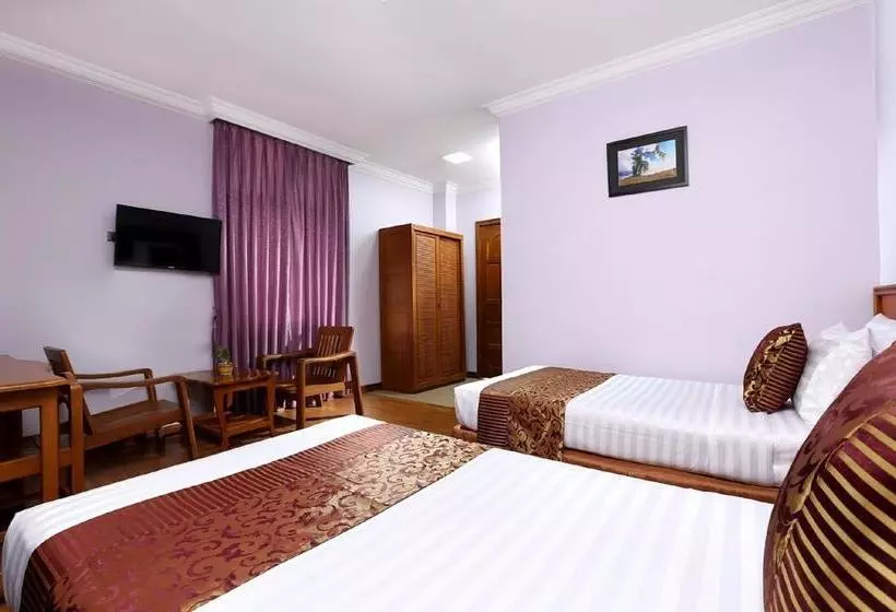 Hotel Corolla