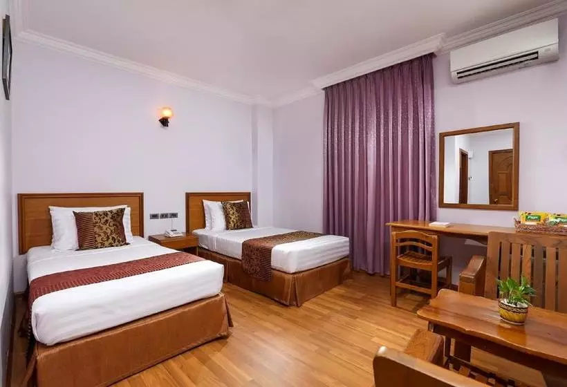 Hotel Corolla
