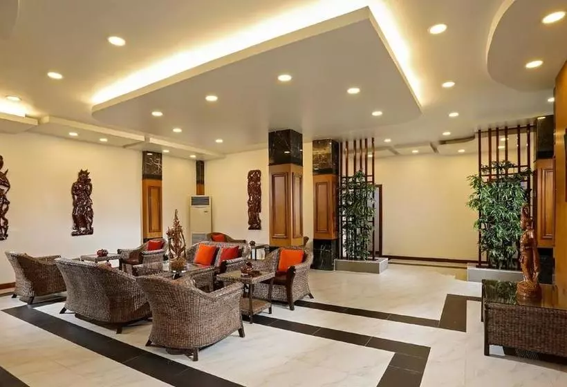 Hotel Corolla
