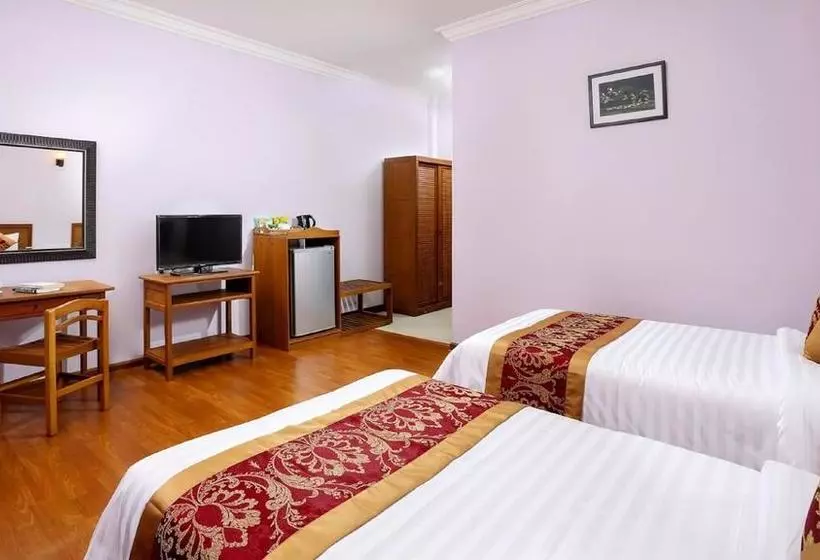 Hotel Corolla
