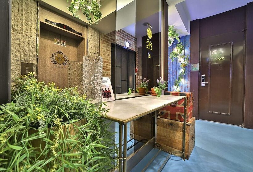 Hotel February Suseong