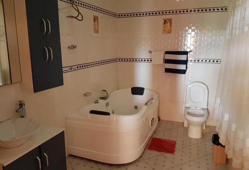 בית מלון כפרי Franbec