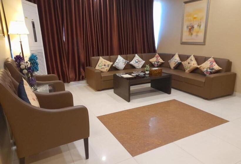 Grand Regent Hotel & Suites