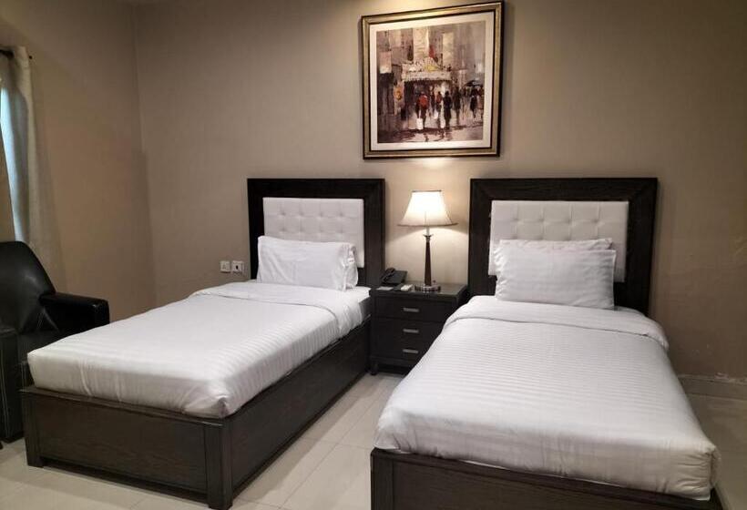 Grand Regent Hotel & Suites