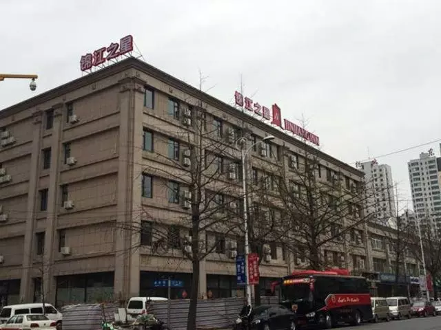 Hotelli Jinjiang Inn Dandong Yalvjiang Xingwu Road