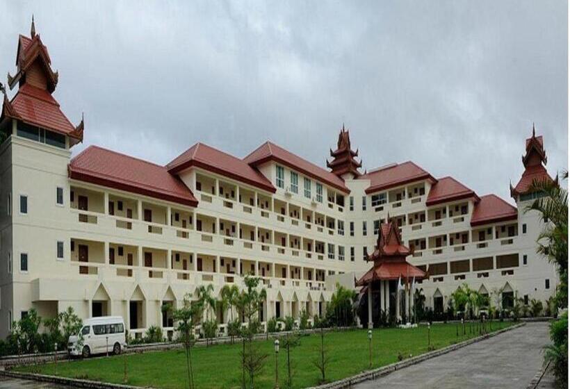 هتل Mawlamyine Strand