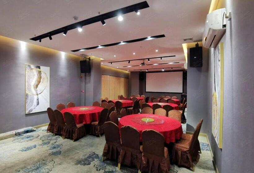 T Social Hotel Guangzhou Railway Station Branch