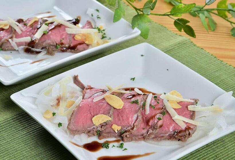 בית מלון כפרי Tateyama Resort