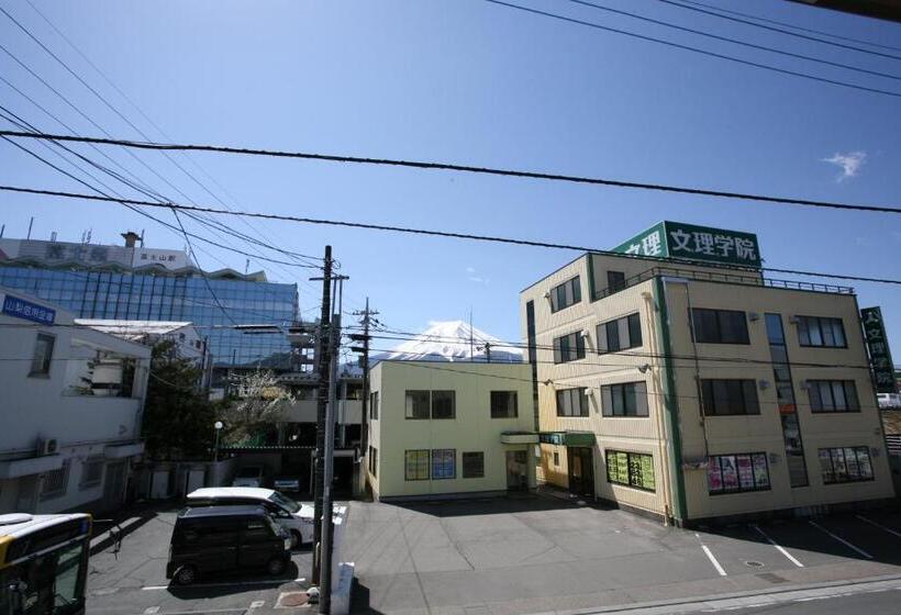 Bed and Breakfast Fujiyama Base