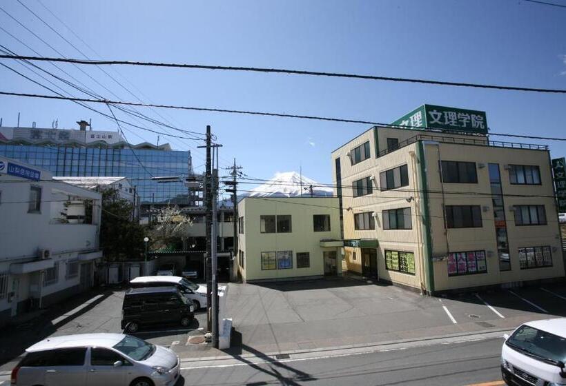 Bed and Breakfast Fujiyama Base