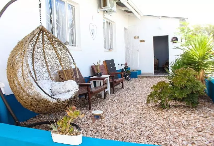تختخواب و صبحانه Kate S Nest Guesthouse & Backpackers