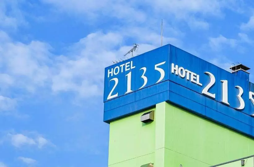 Hotel 2135