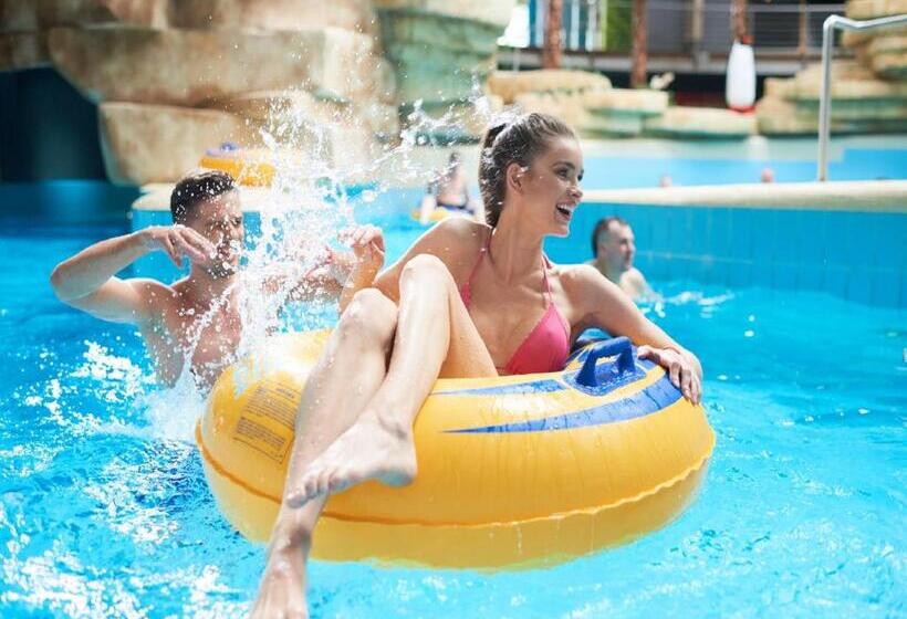 هتل Aqua Center Apartments