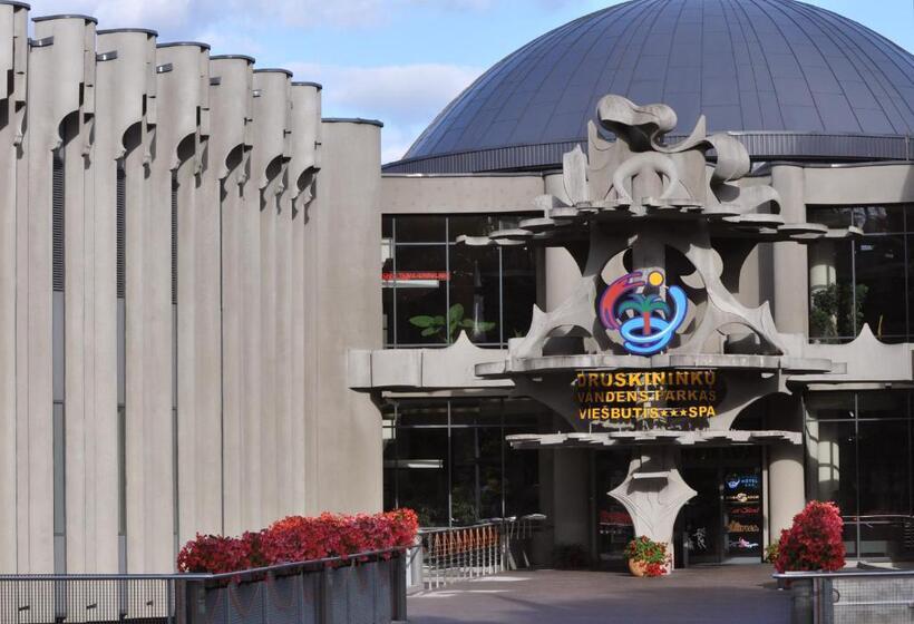 هتل Aqua Center Apartments