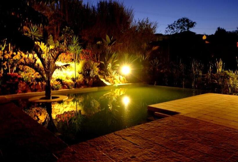 هتل Eco Lodge Les Chambres Du Voyageur