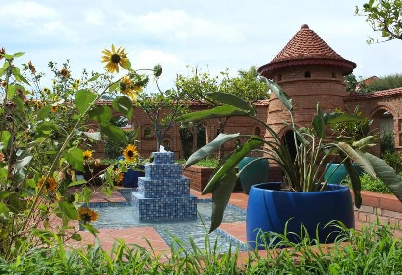 هتل Eco Lodge Les Chambres Du Voyageur