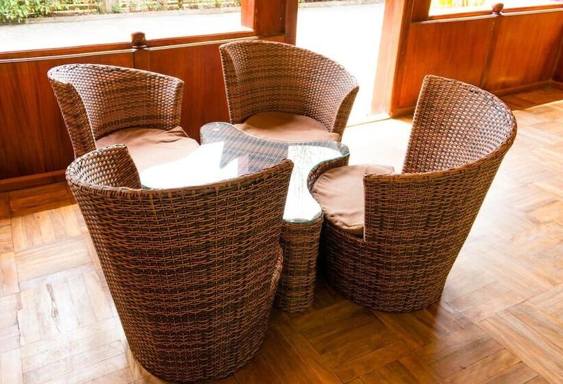 هتل Fort Fun City