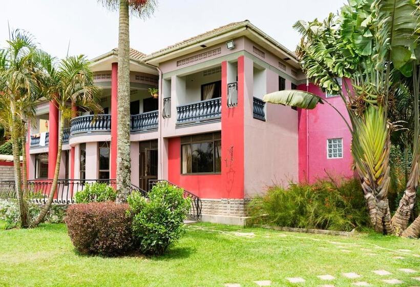 هتل Fort Fun City