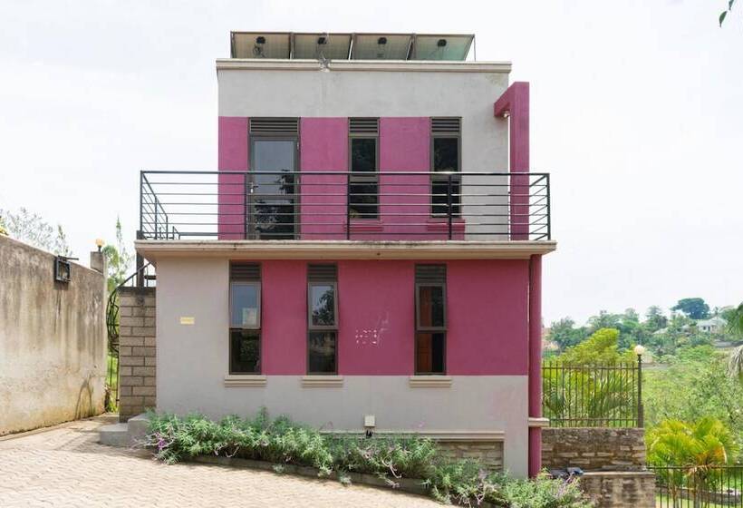 هتل Fort Fun City