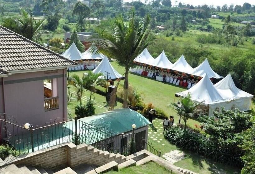 هتل Fort Fun City