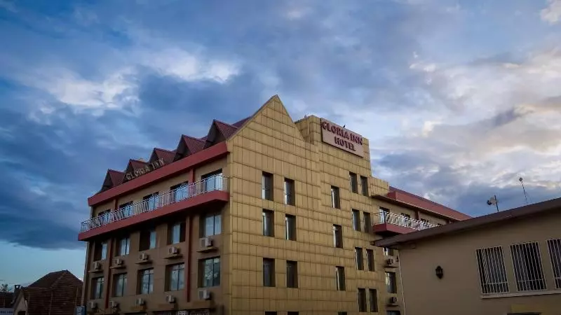 هتل Gloria Inn