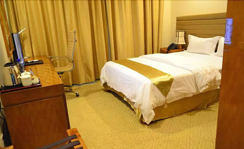 هتل Gloria Inn