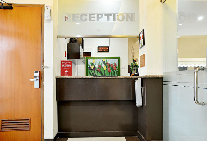 בית מלון כפרי Zen Rooms Benhil Tondano