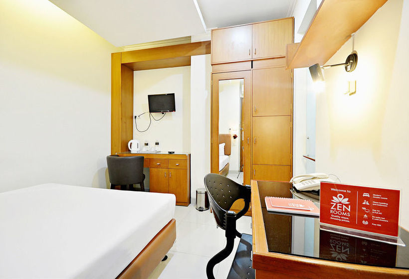 בית מלון כפרי Zen Rooms Benhil Tondano