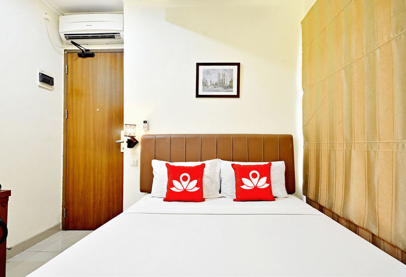 בית מלון כפרי Zen Rooms Benhil Tondano