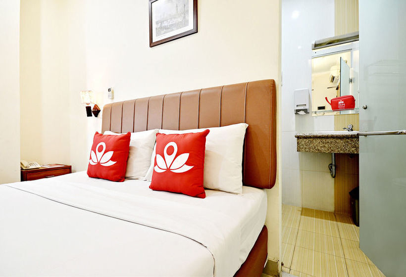 בית מלון כפרי Zen Rooms Benhil Tondano