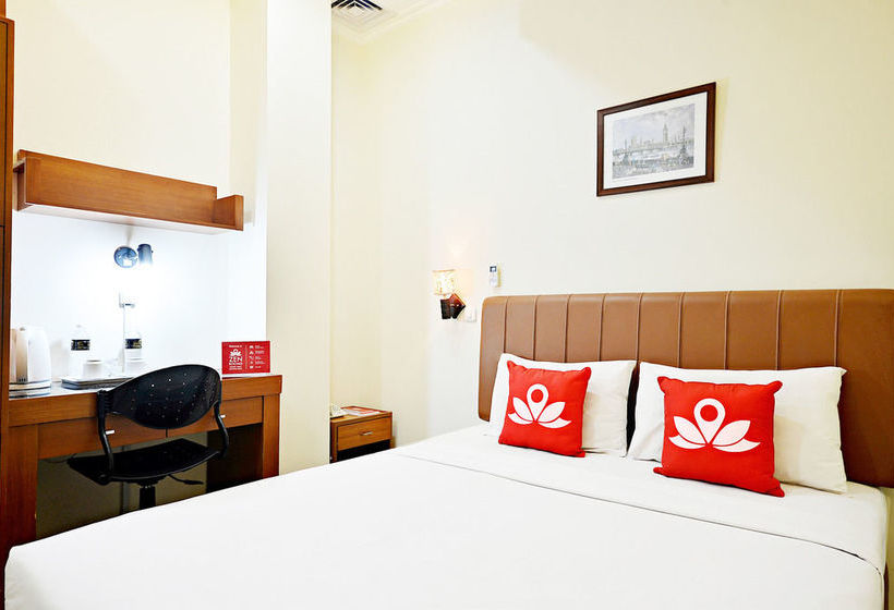 בית מלון כפרי Zen Rooms Benhil Tondano